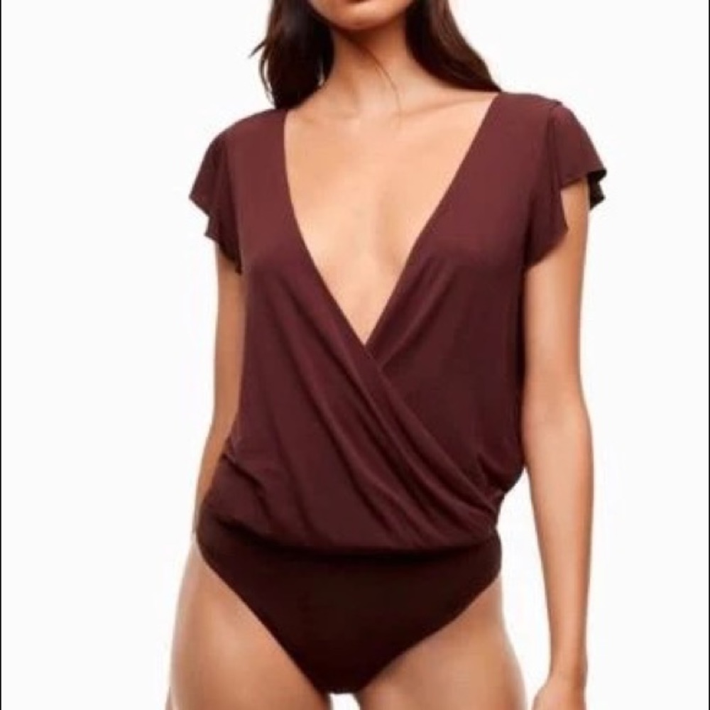 Wilfred | Double V Bodysuit